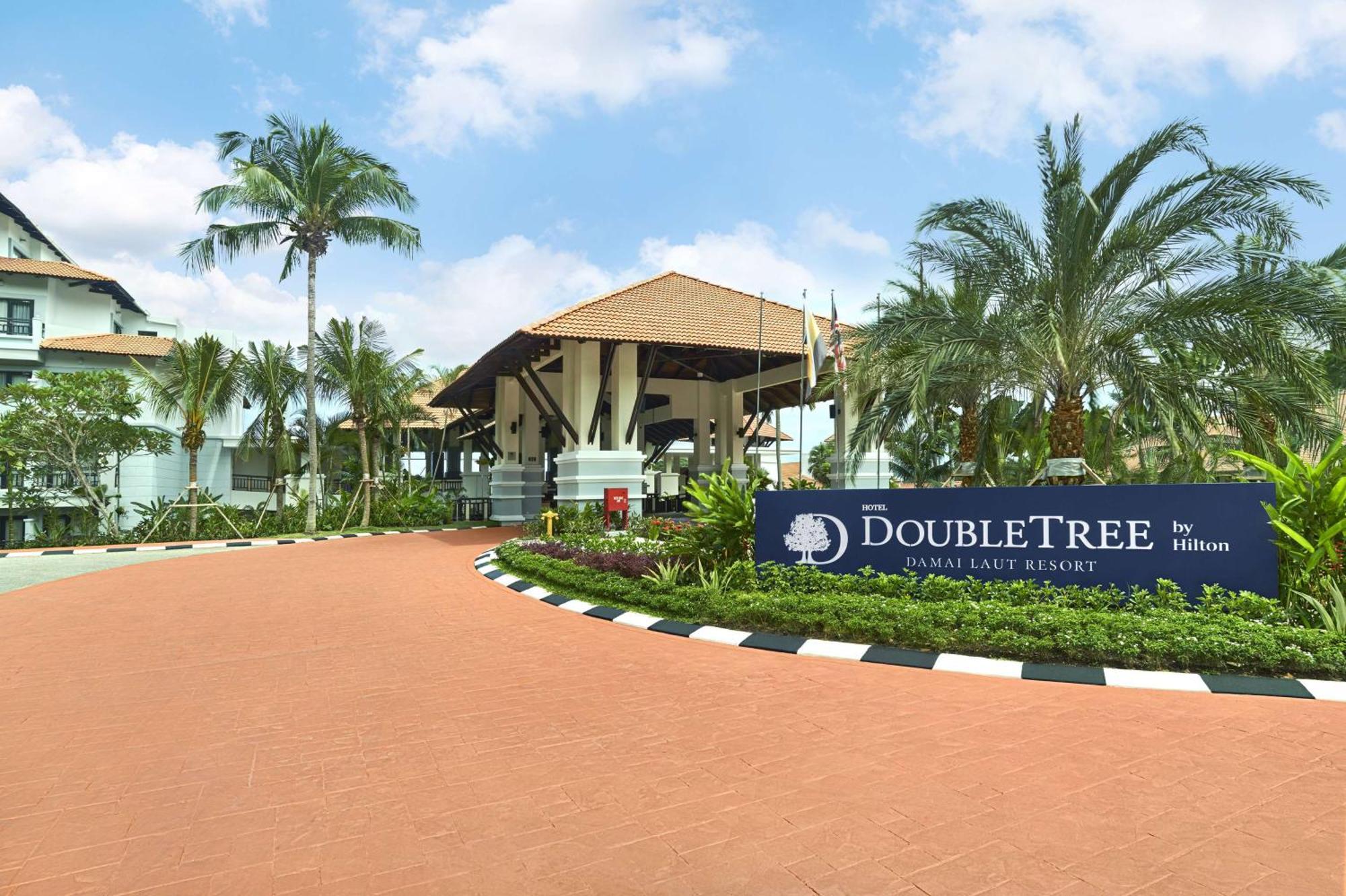 Doubletree By Hilton Damai Laut Hotel Lumut Eksteriør billede